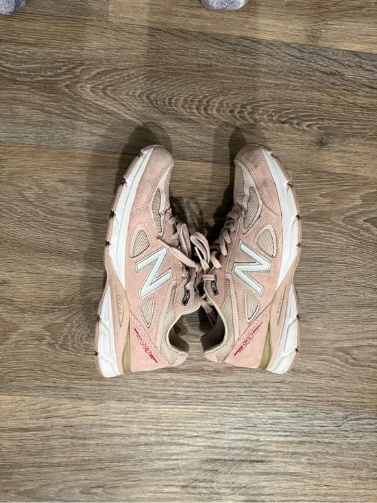 New Balance Shoes - New Balance Women’s Pink Suede & Mesh Athletic Sneakers